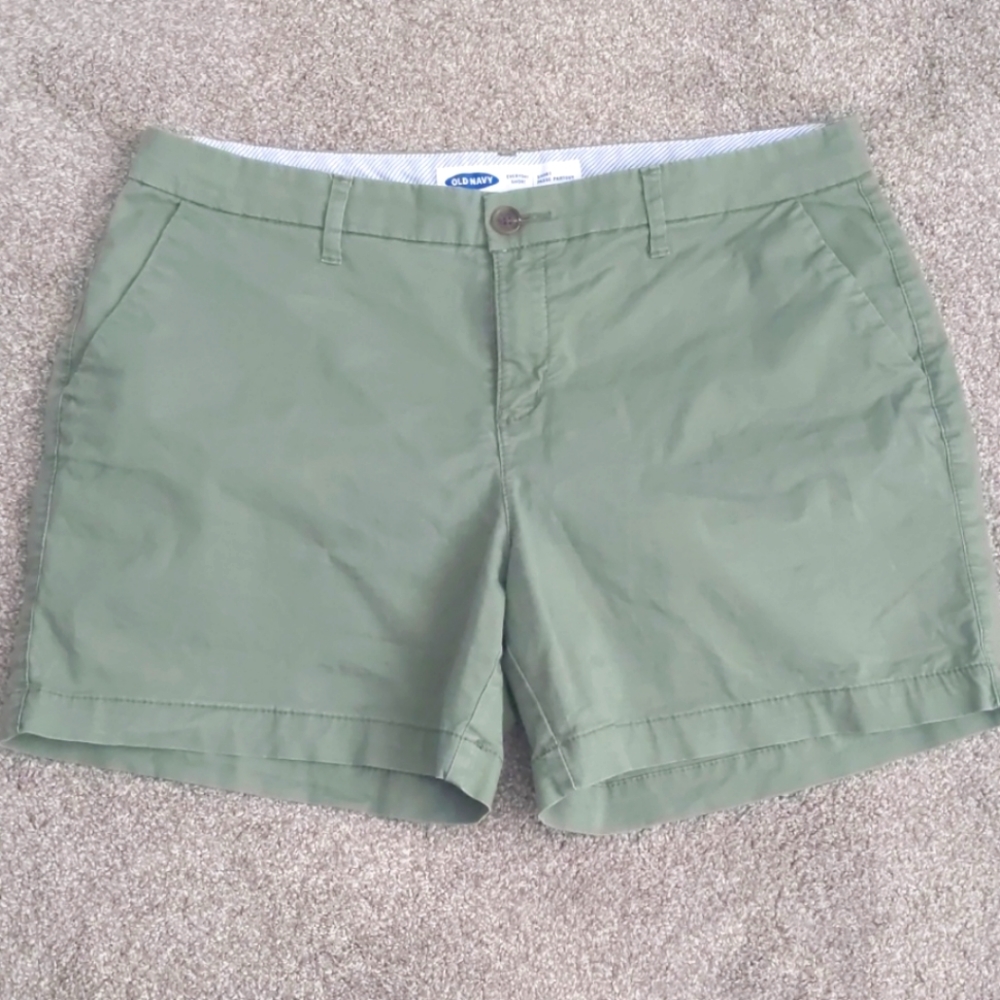 Old Navy Everyday 3" shorts
